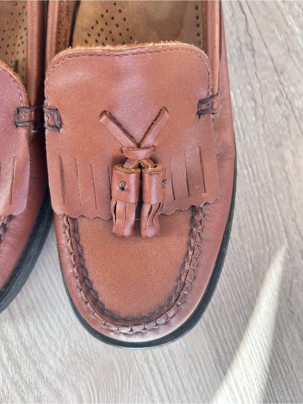 Bass Weejuns MARIETTA II Tassel Kiltie Loafers Womens Size 5.5W Brown Leather - Picture 3 of 10